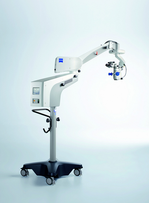 手術顕微鏡（Carl Zeiss社）